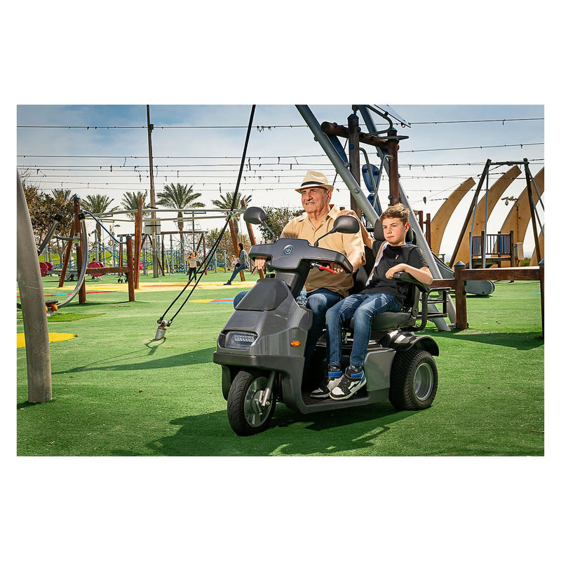 Afikim Afiscooter S3 2-Seater – out together