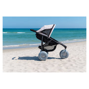 DeBug Baby Bug Beach Jogger – at the beach