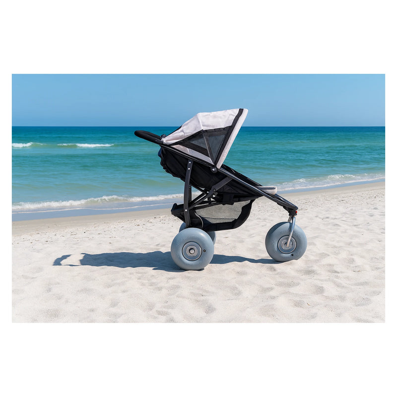 DeBug Baby Bug Beach Jogger – at the beach