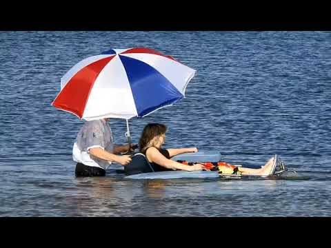 DeBug EZ Roller Floating Beach Wheelchair – EZ Roller floating surf wheelchair by Deming Designs