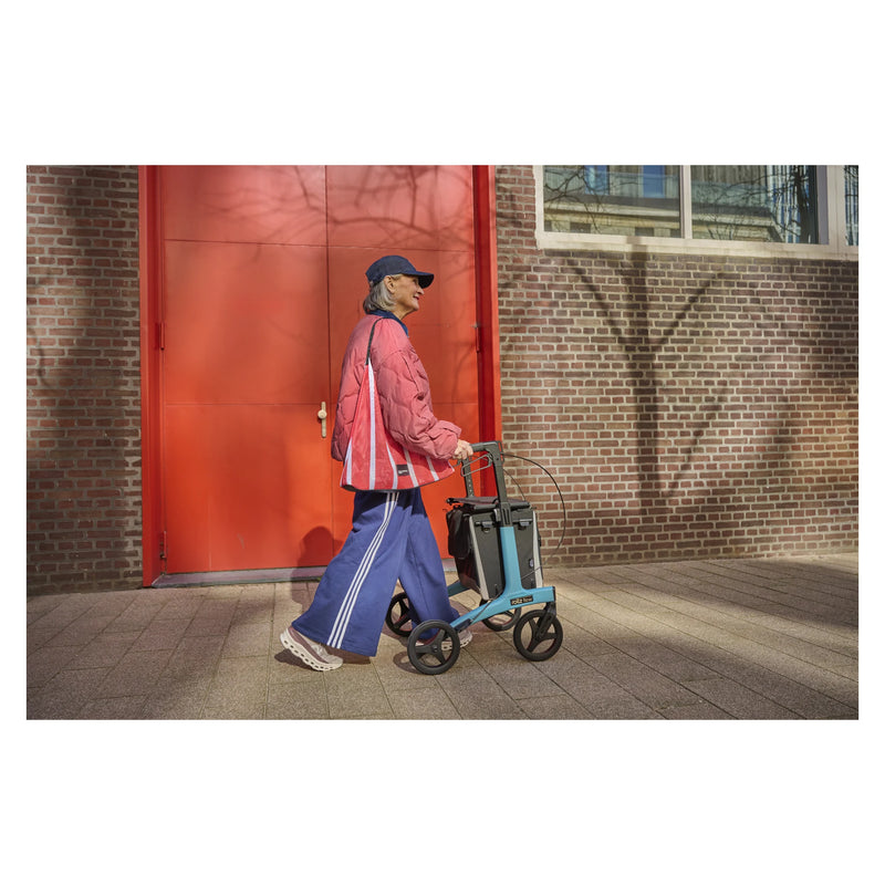 Rollz Flow Aluminum Rollator with Seat – outdoors